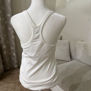lululemon athletica Women’s WhiteRibbed Tank Top